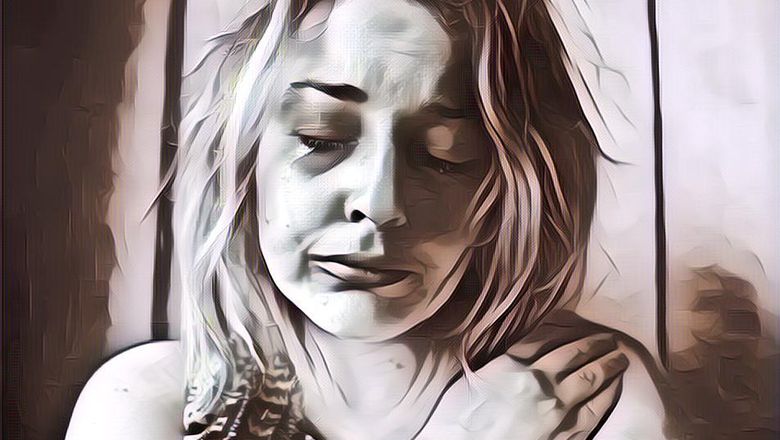 Cowok Jangan Baper Dulu! Ini 5 Ciri Wanita Sudah Mati Rasa Pada Cinta, Lengkap Penyebab Dan Tips Mengatasi