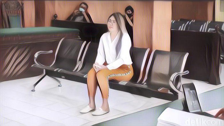 Jadi Saksi di Sidang Kasus Mobil Dibakar, Via Vallen Kena Semprot Majelis Hakim Akibat Cara Duduknya