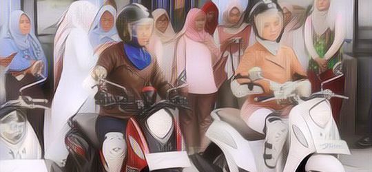 Emak-emak Sering Sein Kanan Belok Kiri, Terungkap Alasannya