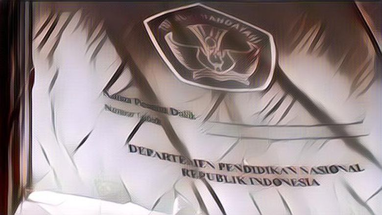 Raport Sekolah Ini Isinya Kocak Banget, Kayak Gitu Beneran Ada Ya?