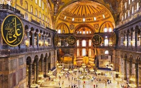 3. Museum Hagia Sophia sempat jadi gereja dan masjid