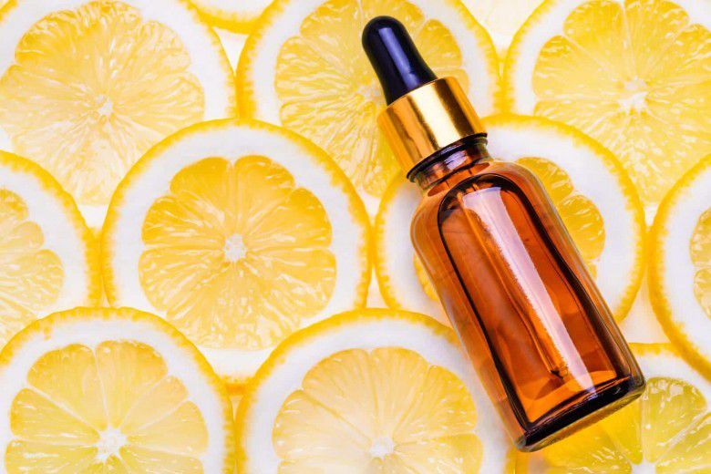 4. Gunakan Skincare dengan Vitamin C