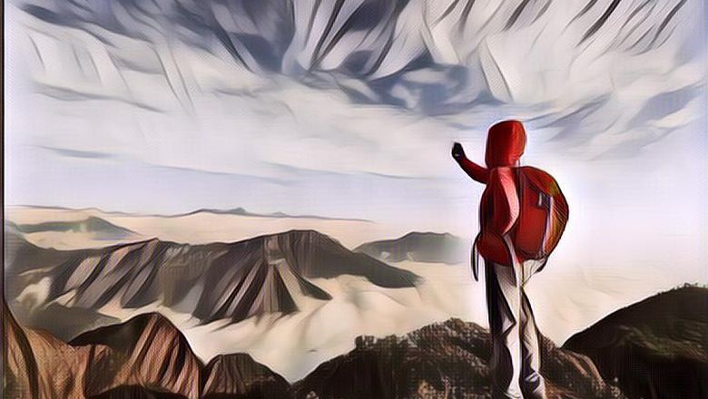4 Alasan Seseorang Suka Mendaki Gunung, Kamu Juga Begini?