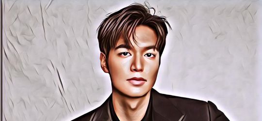 Penjual Nasi Kuning Ini Mirip Aktor Lee Min-ho, Auto Viral Nih