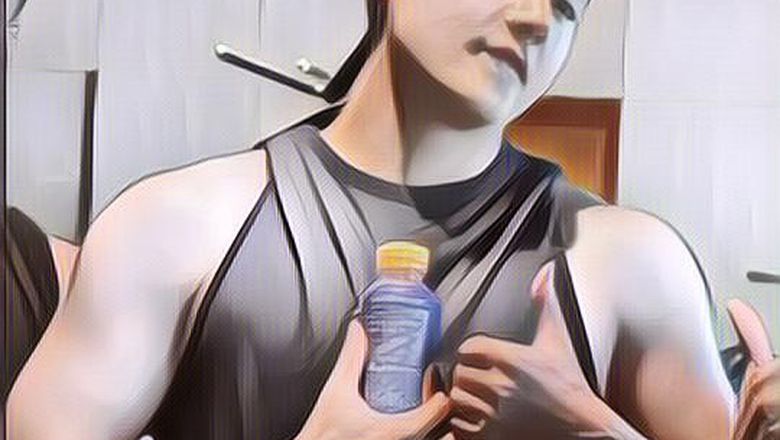 V BTS Minta Penggemar untuk Lebih Tertip saat Menyambut Mereka di Bandara