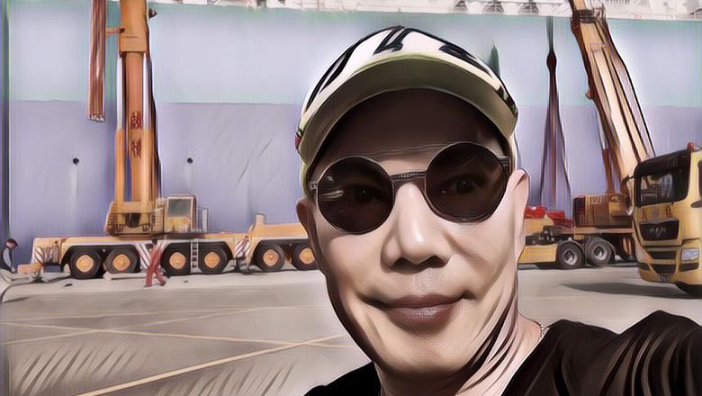 Viral Pengusaha Tajir Hidup Bersama 20 Perempuan di Rumahnya, Istrinya Semua?