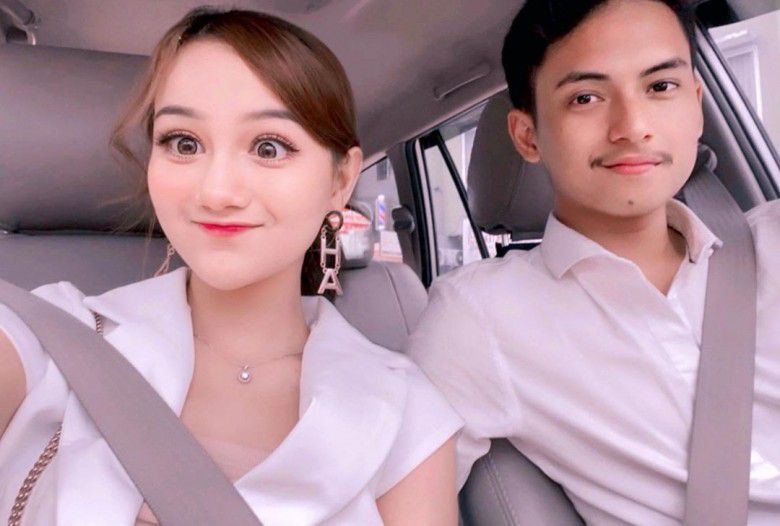 Menampilkan Vlog Persiapan Pernikahan