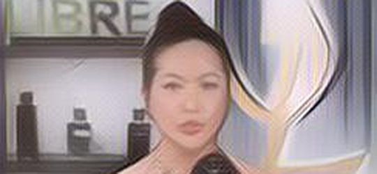 Heboh Brand YSL Jualan Live di TikTok, Komentar Warganet Bikin Ngakak