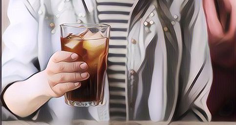 Ini yang Akan Terjadi Jika Kamu Terlalu Banyak Minum Minuman Bersoda