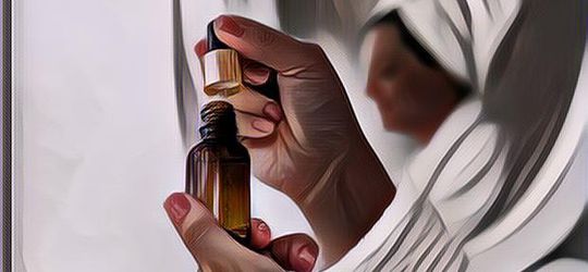 Yuk Cari Tahu Lebih Perbedaan Antara Ampoule, Serum, Toner, dan Esens!