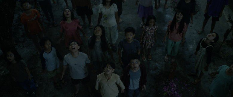 Teror yang Meluas ke Seluruh Desa