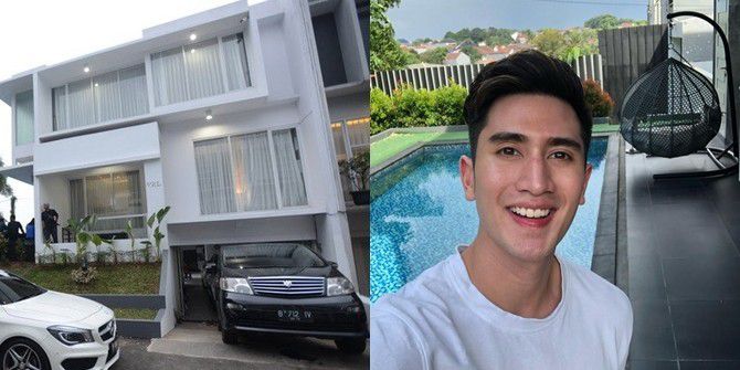 #10 Rumah Varrell Bramasta