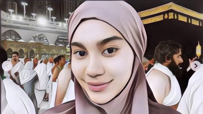 Azizah Salsha Unggah Foto Pakai Hijab di Depan Ka'Bah, Pratama Arhan Bilang Begini