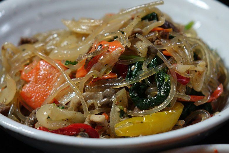 2. Japchae: Mirip Bihun