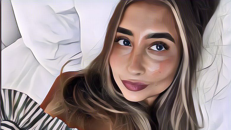 Wanita Ini Tuai Hujatan Usai Mengaku Ingin Tiduri Seribu Pria Selama 24 Jam