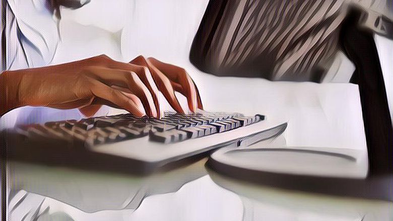 Hiii... Ternyata Keyboard dan Mouse Lebih Kotor dari Toilet!