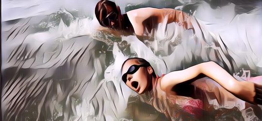 Beda dengan Kolam, Ini Tips Berenang di Pantai