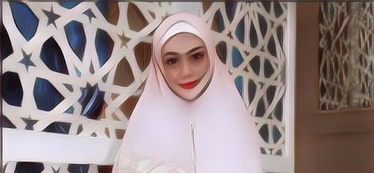 Usai Jadi Mualaf, Celine Evangelista Putuskan Pakai Hijab