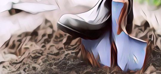 Niatnya Beli Sendok Lucu Berbentuk Sekop, yang Datang Malah Bikin Ngakak