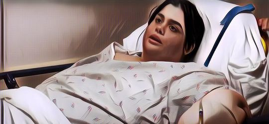 Wanita Ini Mengalami Kenaikan Berat Badan Hingga 317 Kg, Wajahnya Hampir Tak Dikenali