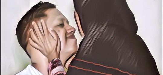 Bikin Haru, Anak Ini Akhirnya Bertemu dengan Ibu Kandungnya Setelah 40 Tahun Berpisah