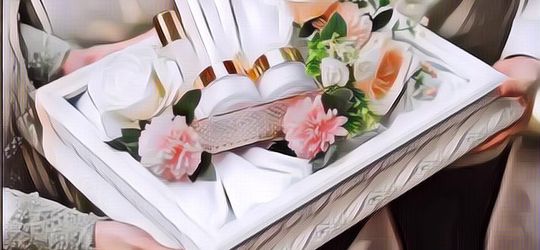 Heboh Ada Pengantin di Pati Bawa Seserahan Kulkas dan Kasur