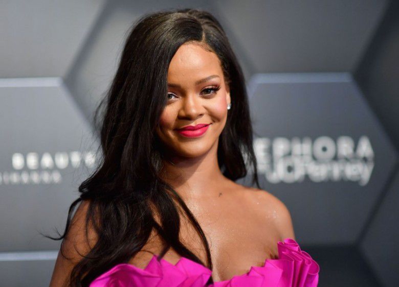#1 Rihanna