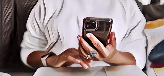 Gak Perlu Panik Dulu, Begini 7 Cara Mengatasi HP iPhone yang Cepat Panas