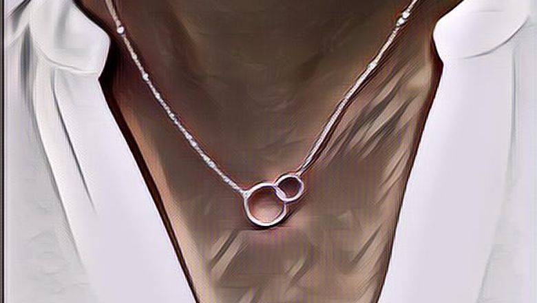 Mau Leher Cantik? Kamu Harus Tahu Jenis-jenis Kalung yang Menawan Ini