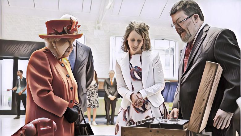 Ratu Inggris Punya Akun Instagram