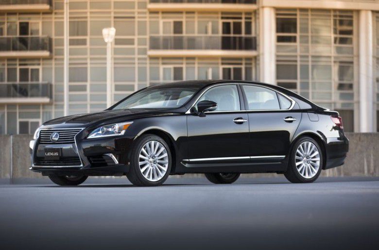 #10 Lexus LS 460 AWD Long Wheelbase Sedan