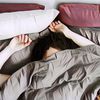 Kurangi Kebiasan Tidur Malam dengan Lampu yang Menyala, Ini 3 Efek Burukya Buat Kesehatan