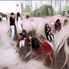 Nggak Ada Akhlaknya, Ini 9 Potret Memalukan Ketika Turis Merusak Alam dan Tempat Wisata.. Ada Dari Indonesia!