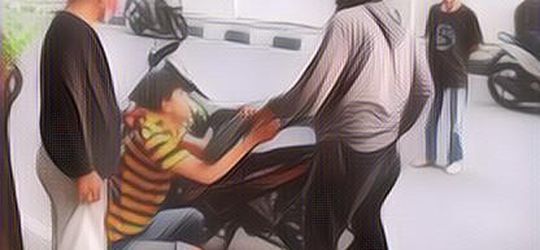 Tips Hadapi Debt Collector Pinjol, Gak Usah Panik Bestie!