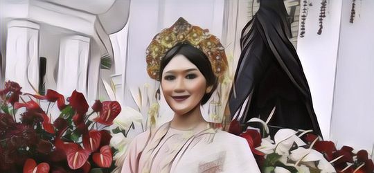 Erina Gudono Cantik Berkebaya Putih, Saat Jadi Bridesmaid Pernikahan Anak Menteri