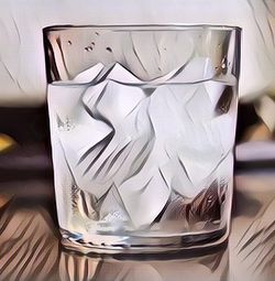 Mitos atau Fakta: Minum Air Dingin Gak Baik untuk Kesehatan?