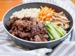 5. Beef Bulgogi Bowl, Korea Selatan