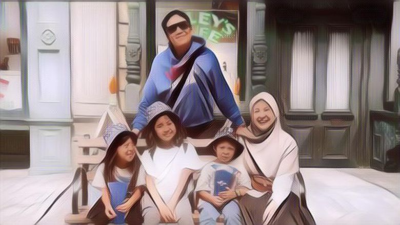 Pergi Liburan Bareng Mantan Istri, Desta: Gue Tidurnya Di...