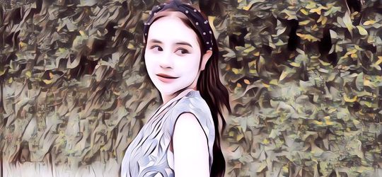 Prilly Latuconsina Pamer Tubuh Bagian Depan Usai Gym, Netizen Salfok dengan Perutnya