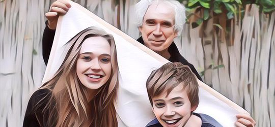 Seniman Ini Bikin Video Timelapse Pertumbuhan Anak dalam 20 Tahun, Hasilnya?