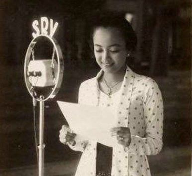 1. Gusti Noeroel, Putri Mangkunegaran