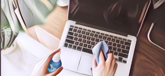 Cara Membersihkan Layar Monitor Laptop dan Komputer, Biar Awet dan Tampak Kinclong