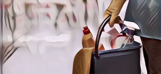 Kisah Bapak Tua Cleaning Service yang Bekerja 27 Tahun Tanpa Libur, Anaknya Sukses Semua