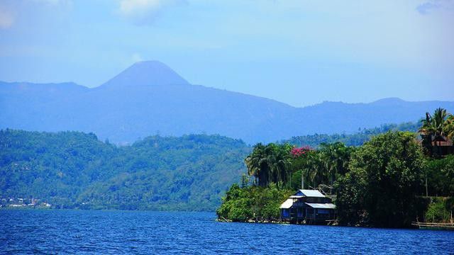 2. Danau Tondano, danau terbesar di Sulawesi Utara