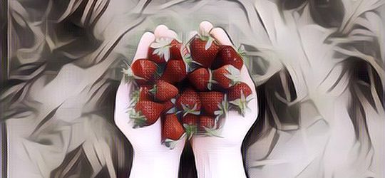 Bisa Bikin Wajah Glowing, Ini Lho Manfaat Stroberi Untuk Kecantikan