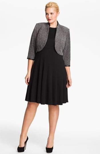 5. Bolero jaket? Kenapa enggak.