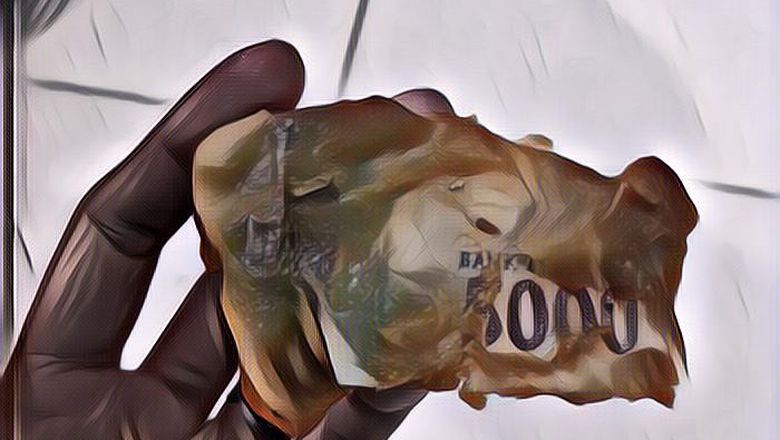 Viral Ada Pria Temukan Uang 5 Ribuan di Adonan Gorengan