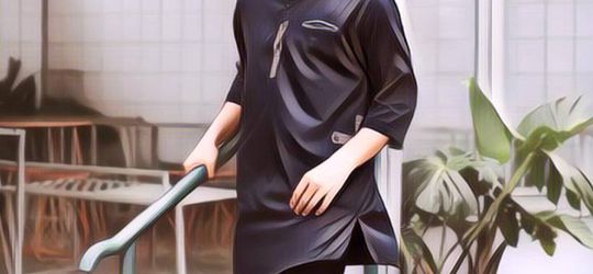 Ada-Ada Saja! Pria Ini Gak Punya Baju Koko untuk Lebaran, Malah Diganti Pakai Baju Ini