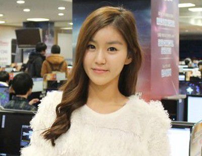 2. Kim 'Aphrodite' Ga Young