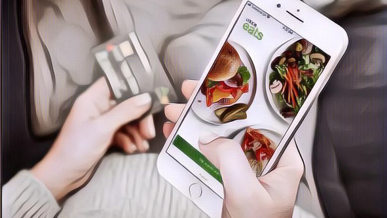 Kocak Banget! Para Driver Ojol Ini Dilarang Berisik, Hingga Berbisik ke Pelanggan Saat Antar Makanan